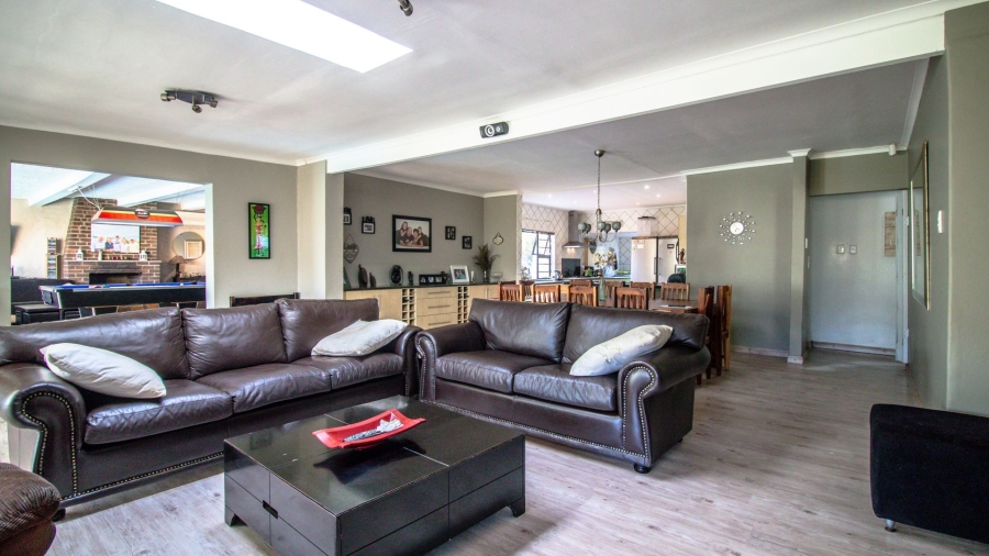 4 Bedroom Property for Sale in Gonubie Eastern Cape